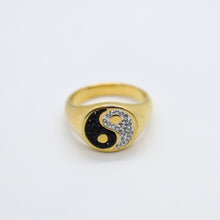  Yin Yang Ring