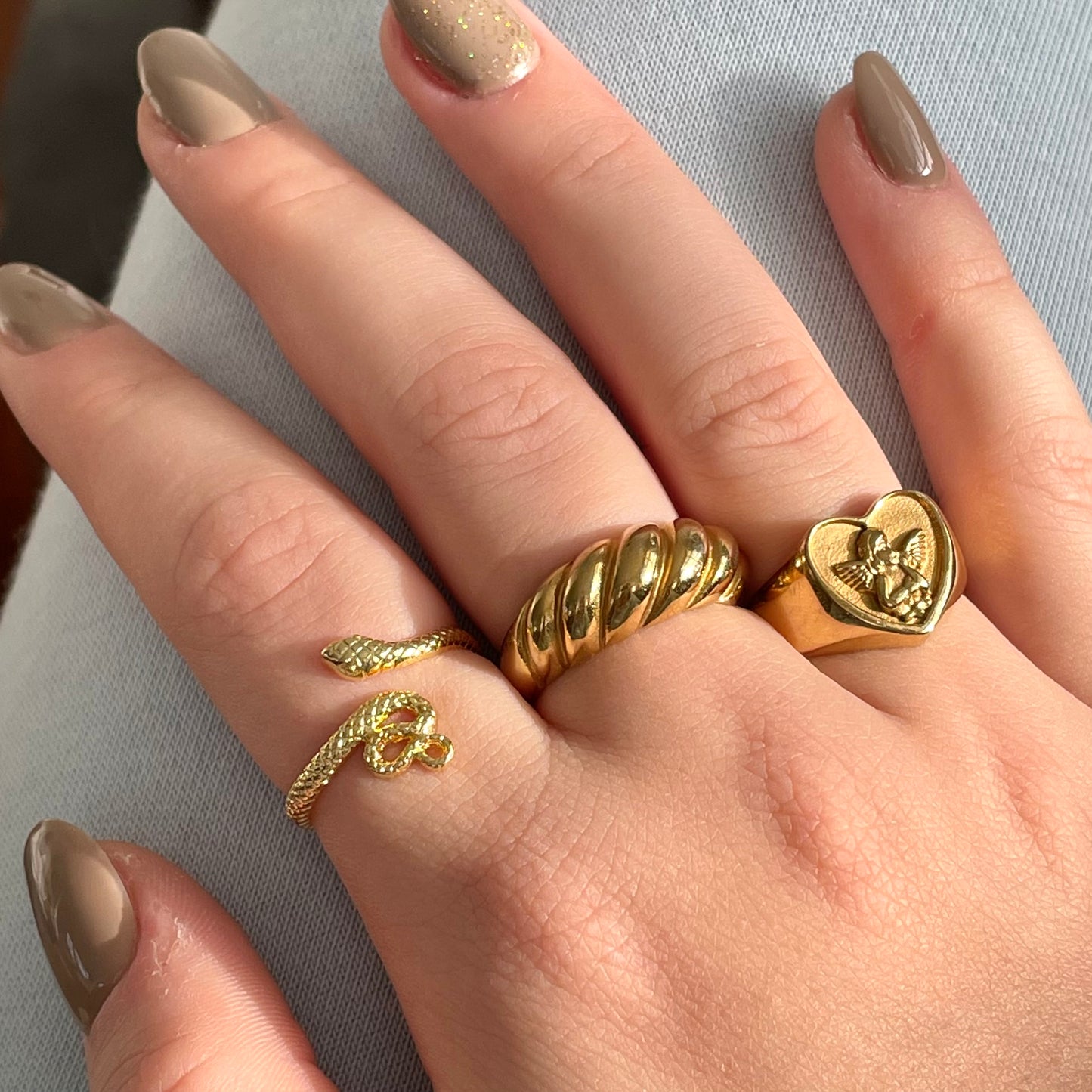 Croissant Ring Goud